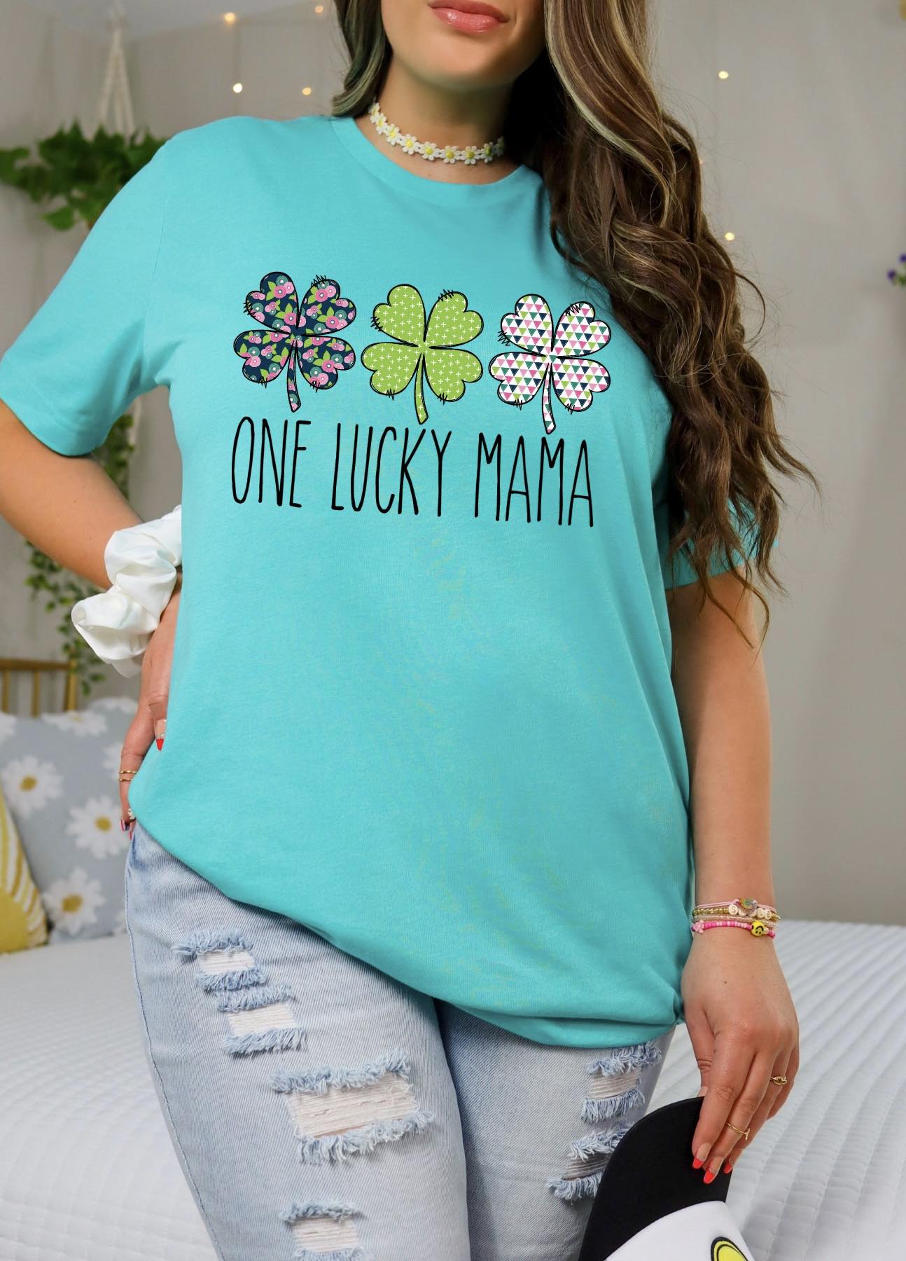 ONE LUCKY MAMA -DTF TRANSFER