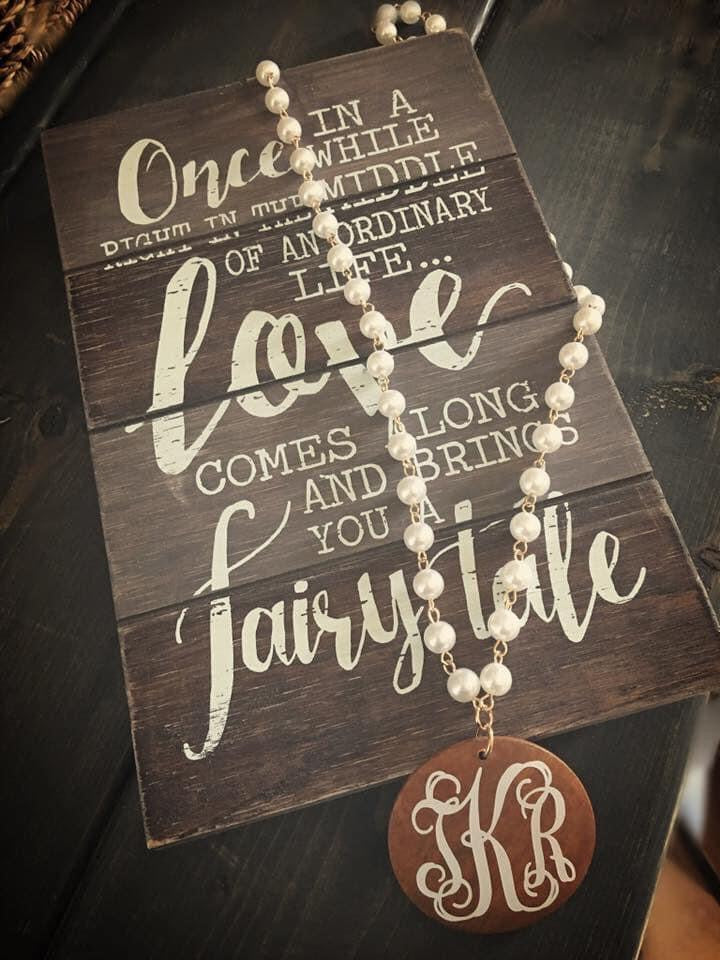 Blank Wood disk necklaces - Wholesale -In stock