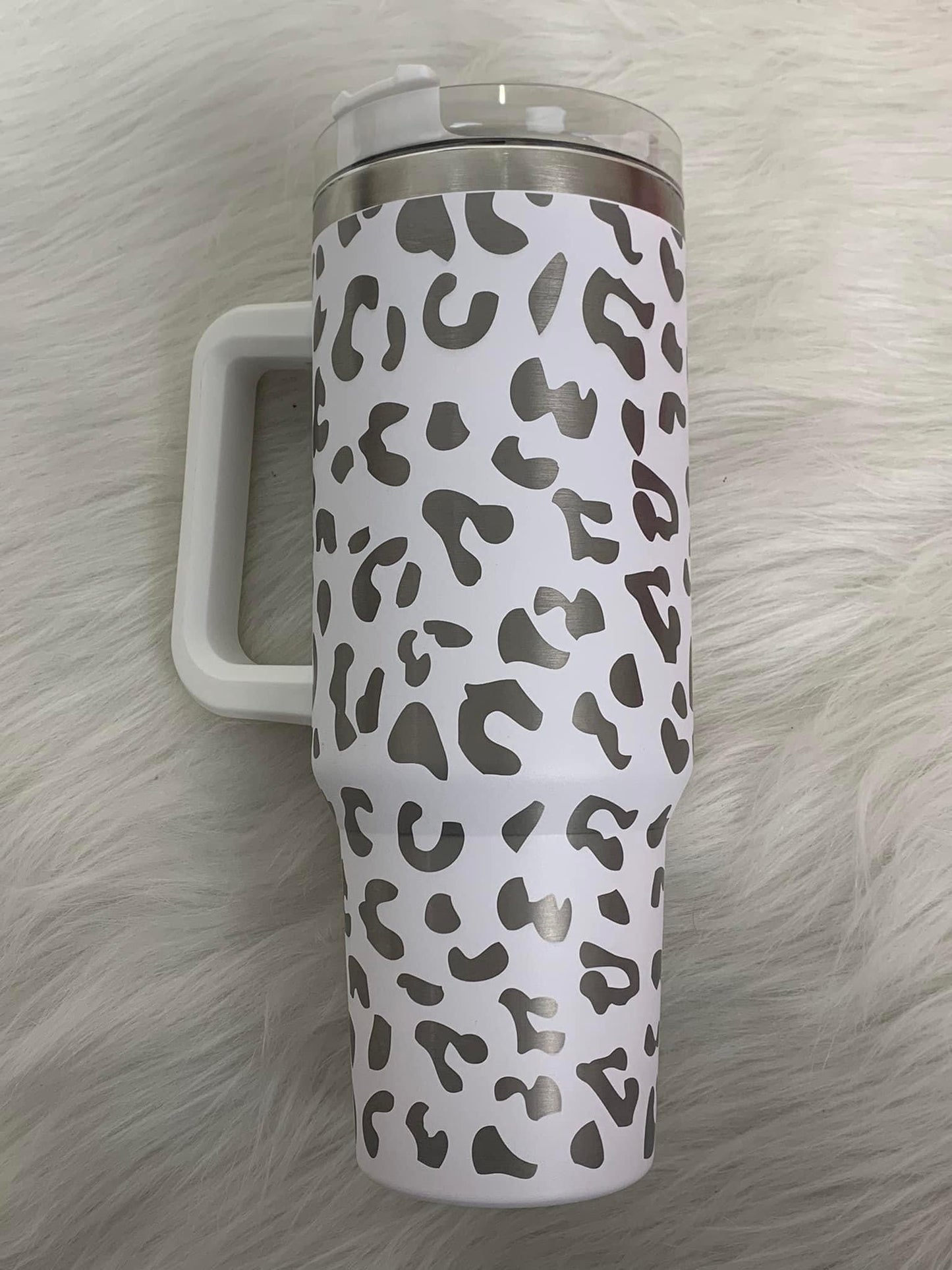 IN stock 40 oz tumblers (leopard, Cow, Solid)